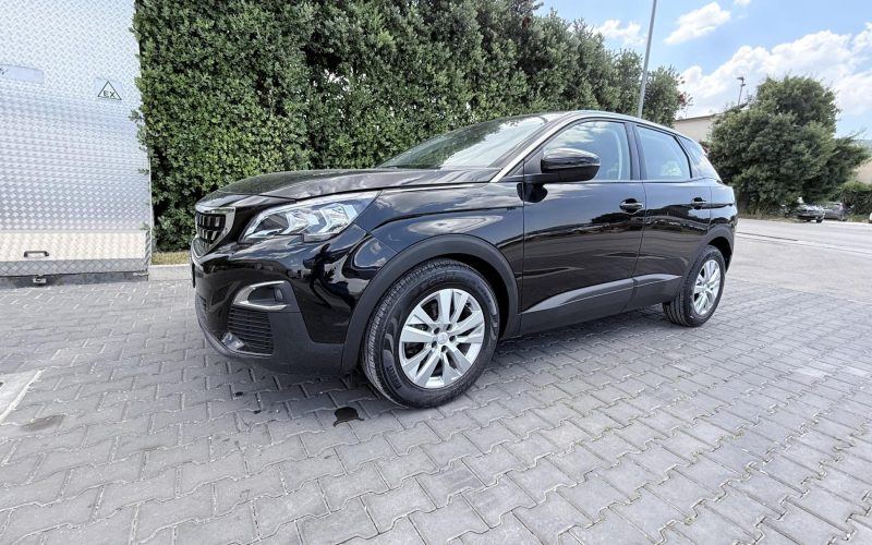 Peugeot 3008 usata a Sambuca di Sicilia - Royalcar